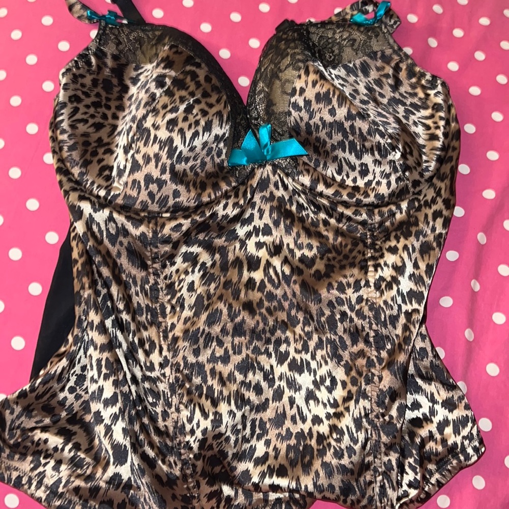 Cacique lingerie